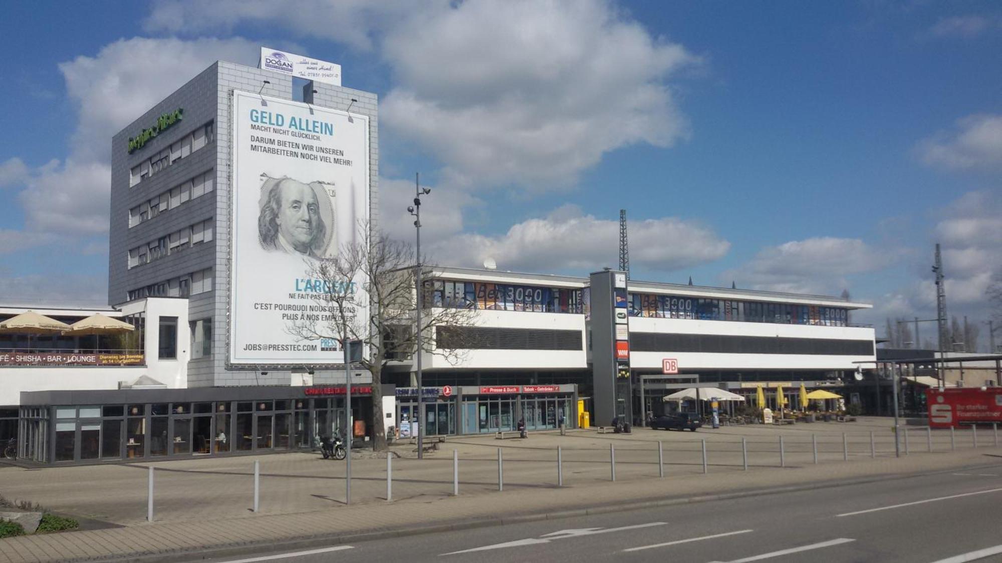 Apartment Luminous In Near Strasbourg, Conveniently Located Next To A Tram Stop With Direct Access To Strasbourg Centre *